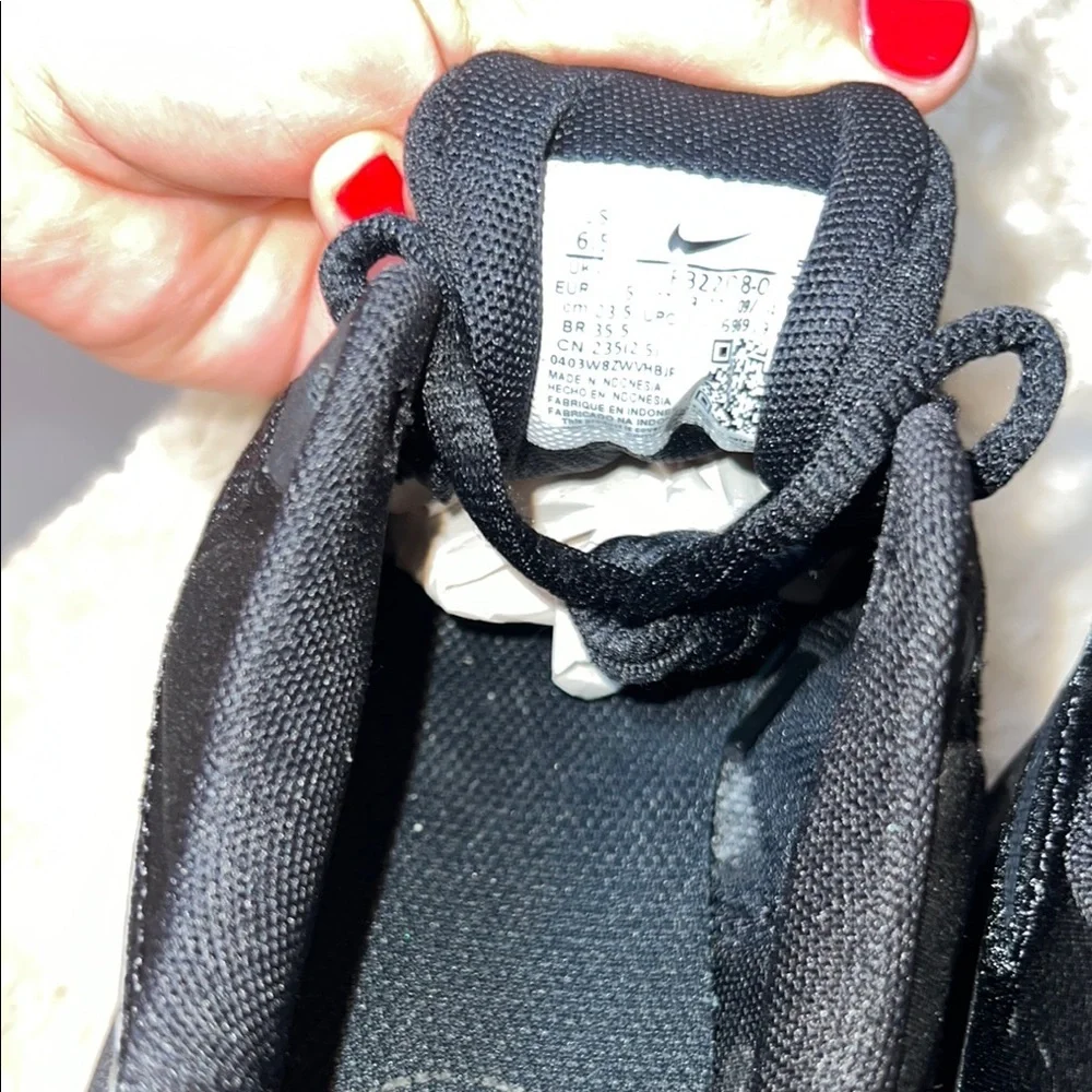 Nike Black Mesh Running Shoes‎